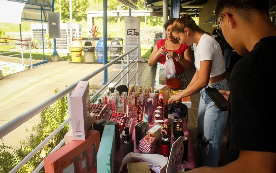 Fotografía bienvenida a primeros ingresos 2024