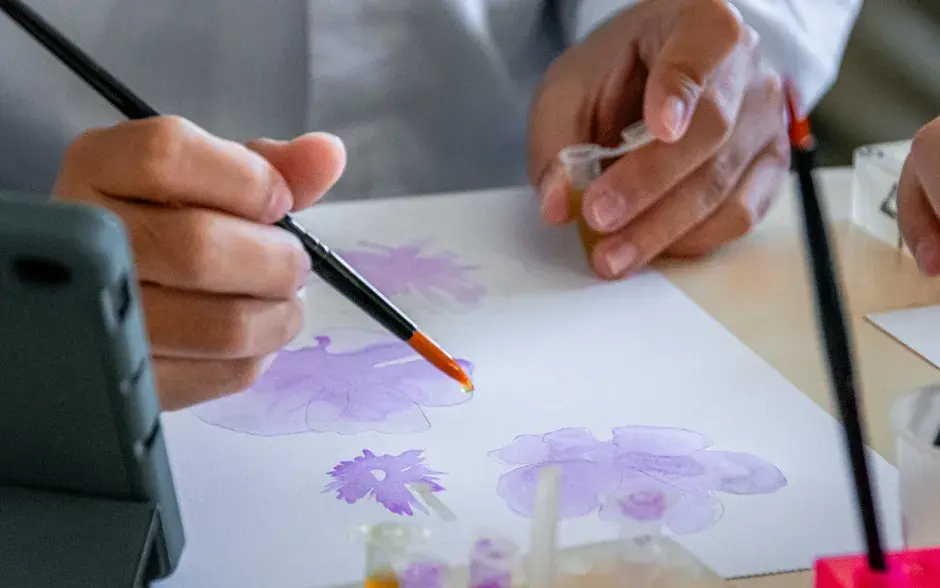 La creatividad fue parte de este taller que unió arte y ciencia