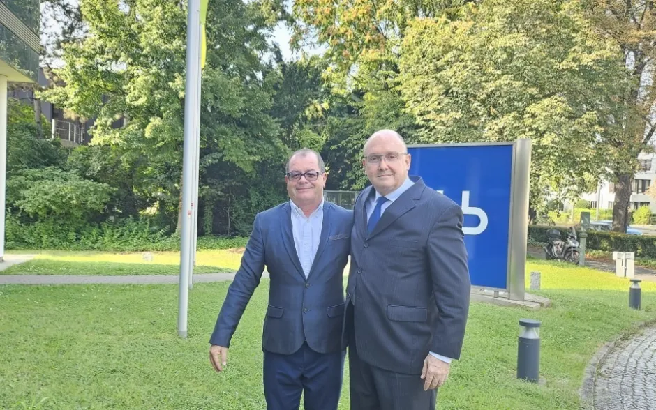 Fotografía de participantes del evento