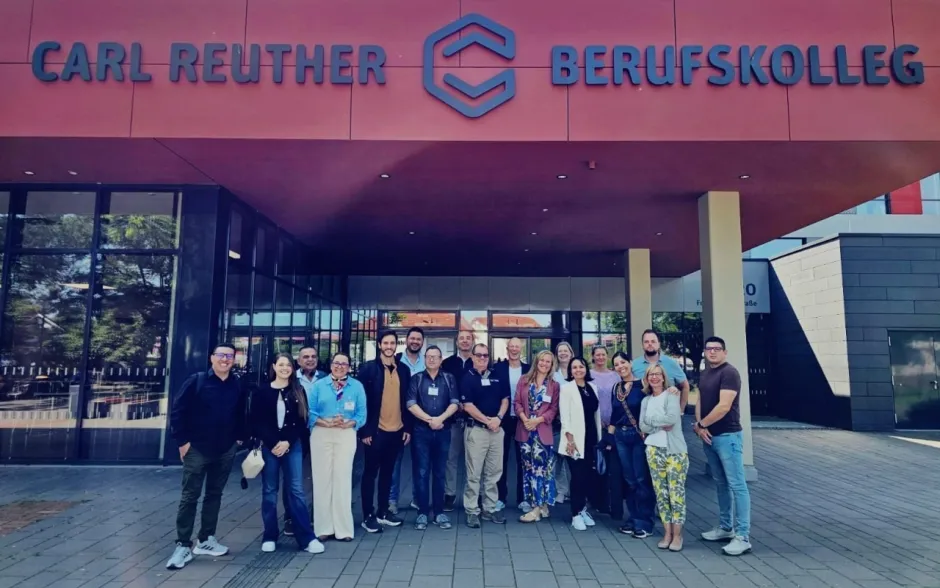 Fotografía de participantes del evento