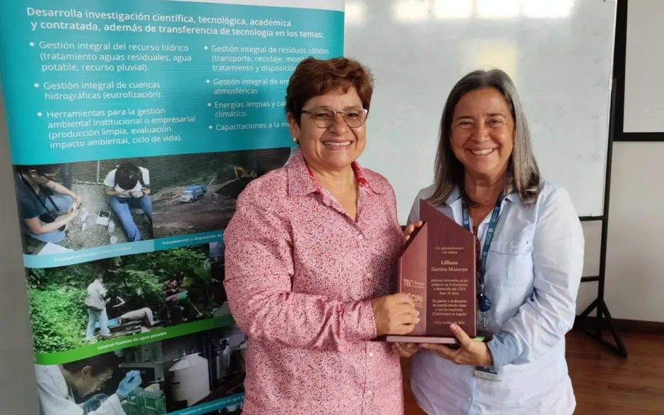 Fotografía de participantes del evento