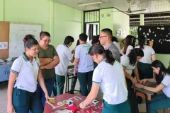 Colegiales realizan actividades recreativas