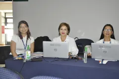 Fotografía de asistentes al evento