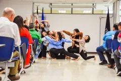 Presentación de baile del grupo de expresión corporal TEC