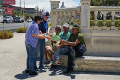 Entrega de libros en diversos cantones de Heredia