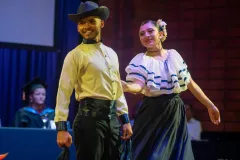 Fotografía de participante de presentación artística