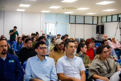En el seminario se analizaron los principales retos que enfrenta la agricultura en un contexto de cambio climático, creciente presión sobre los sistemas productivos y la necesidad de alternativas tecnológicas que reduzcan el impacto ambiental.