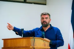 El Dr. Fabricio Cassán, especialista en agrobiotecnología y microbiología vegetal de Argentina, presentó la ponencia “Bioinsumos como herramienta clave para una Agricultura 0.0”.