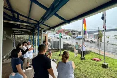 Fotografía de asistentes al evento