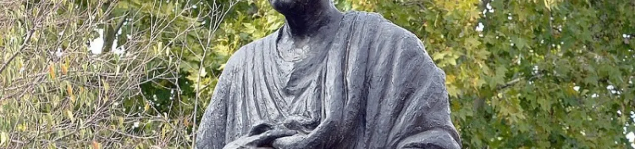 Estátua de Séneca