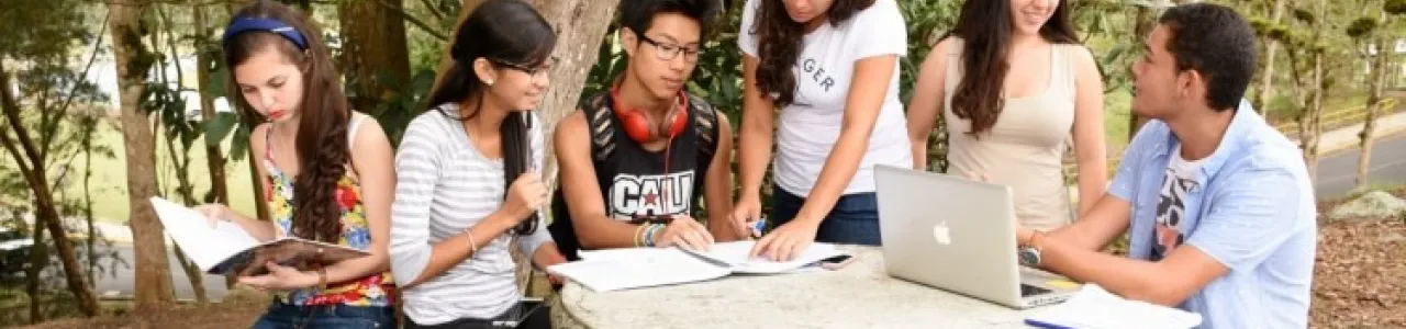 Estudiantes TEC