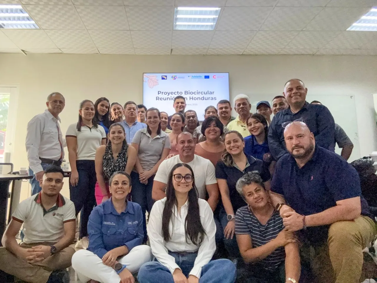 Grupo posando