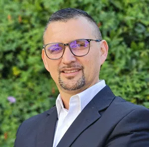 Dr. Luis Fernando Bogantes García