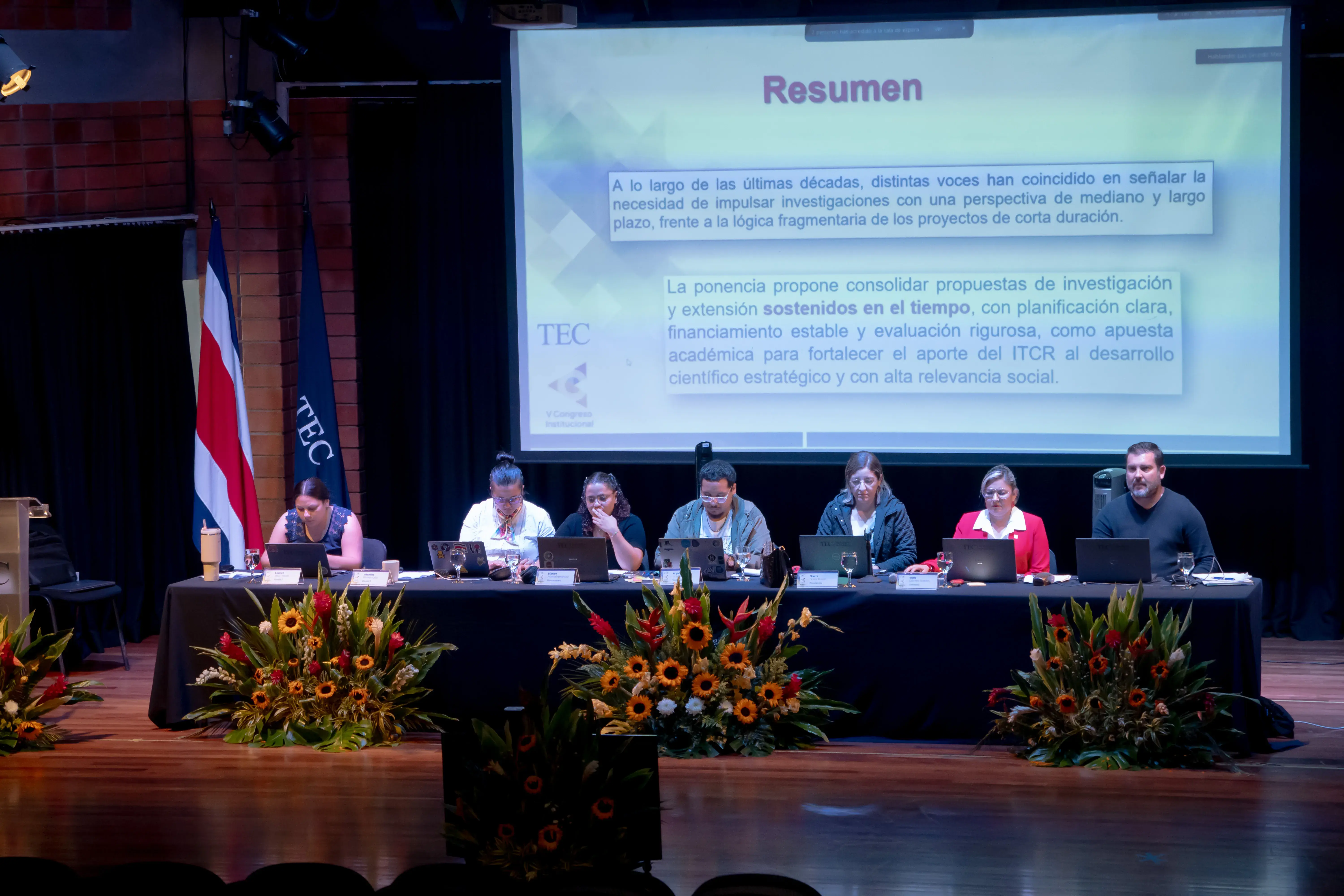 V Congreso Institucional cierra con saldo de 17 ponencias aprobadas para mesas de trabajo