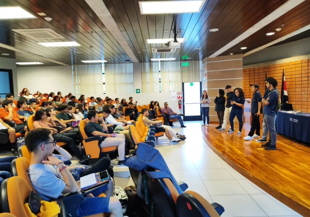 Fotografía reunión de ingresos al PAR
