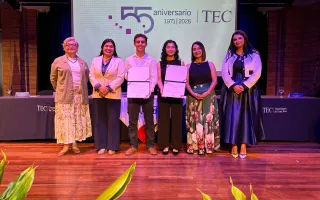 Imagen con los certificados de acreditación