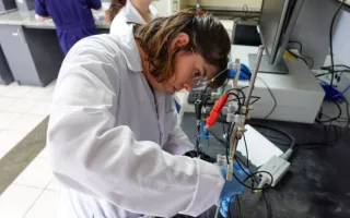 Andrea Alfaro Jiménez, estudiante de Ingeniería en Materiales