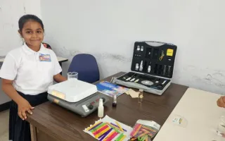 Niña participante del campamento