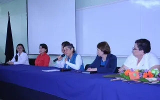Mujeres