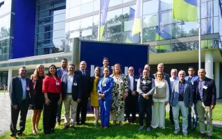 Fotografía de los participantes del evento