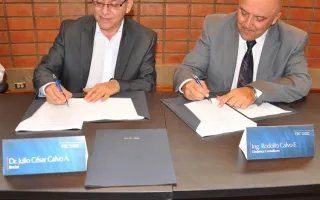 firma_contrato_estudiatil_4