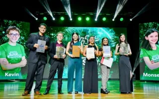 Jóvenes emprendedores en la gran final