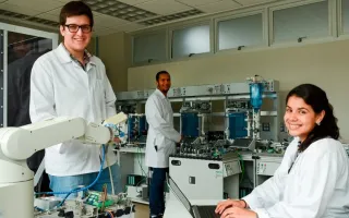 Estudiantes mecatrónica