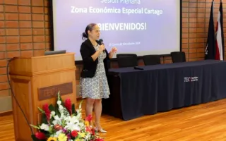 Directora del Centro Vinculación del TEC