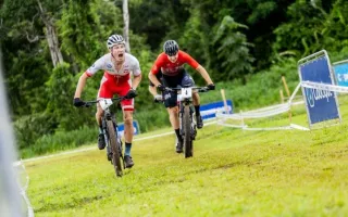 Fotografía de ciclistas