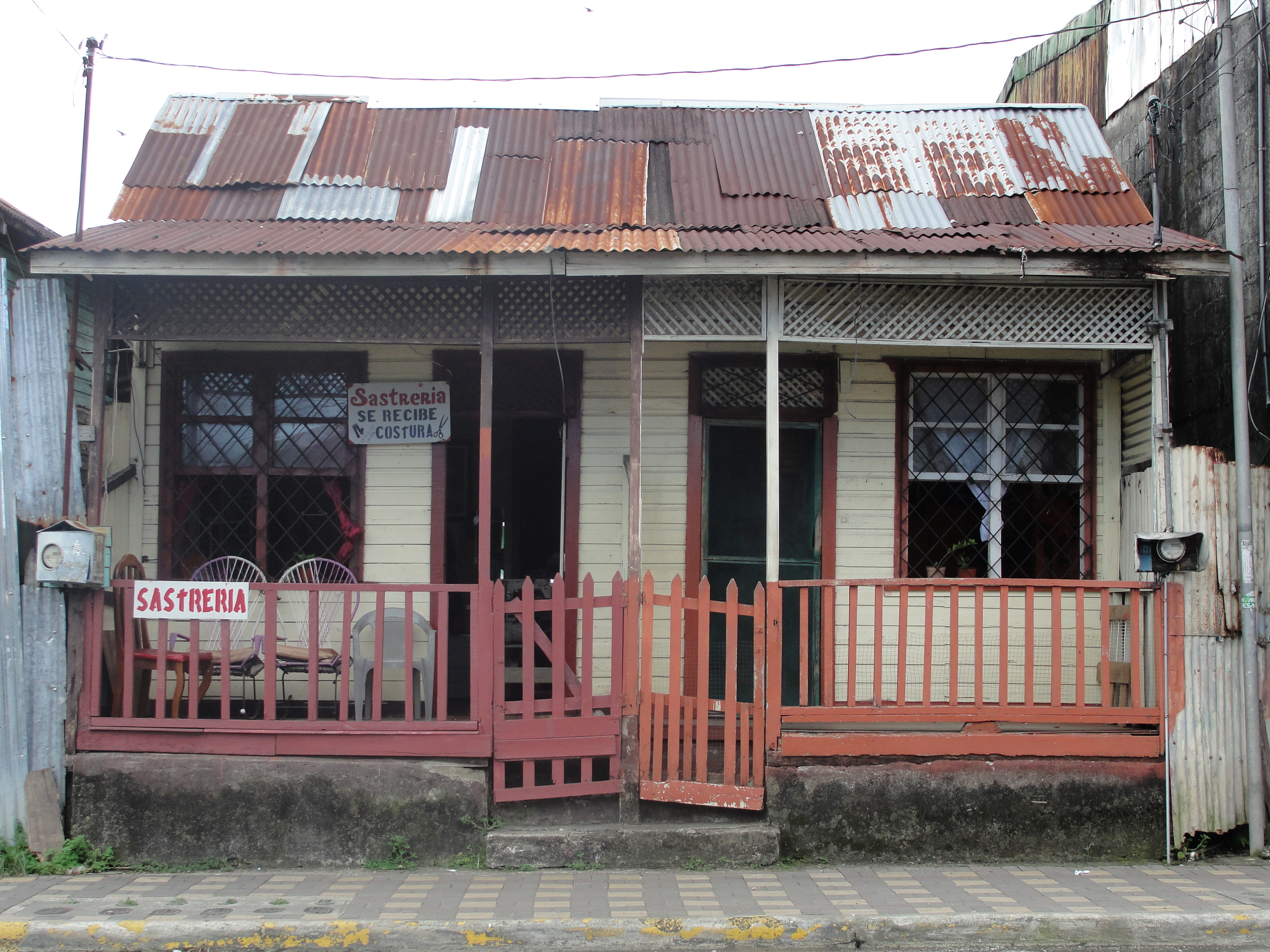 casa caribeña de madera