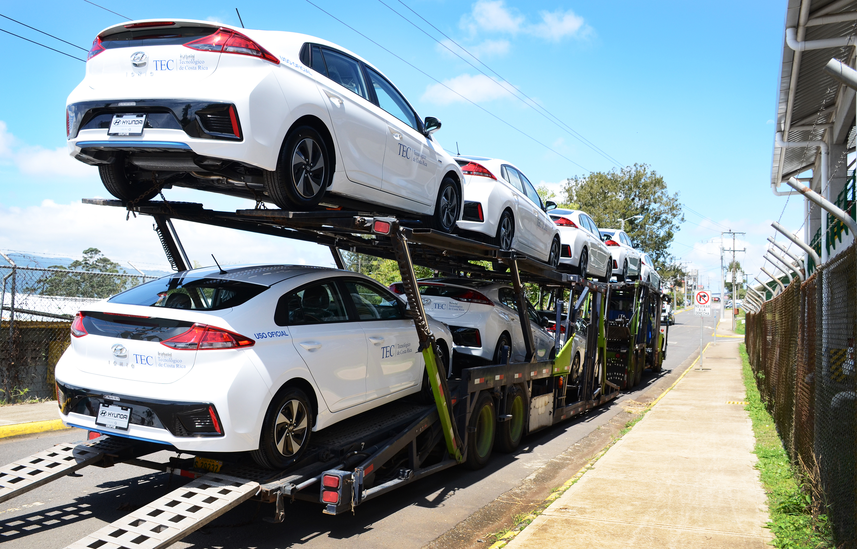 Carros eléctricos del TEC