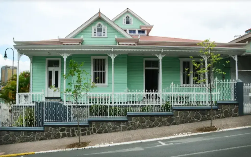 Casa Verde.