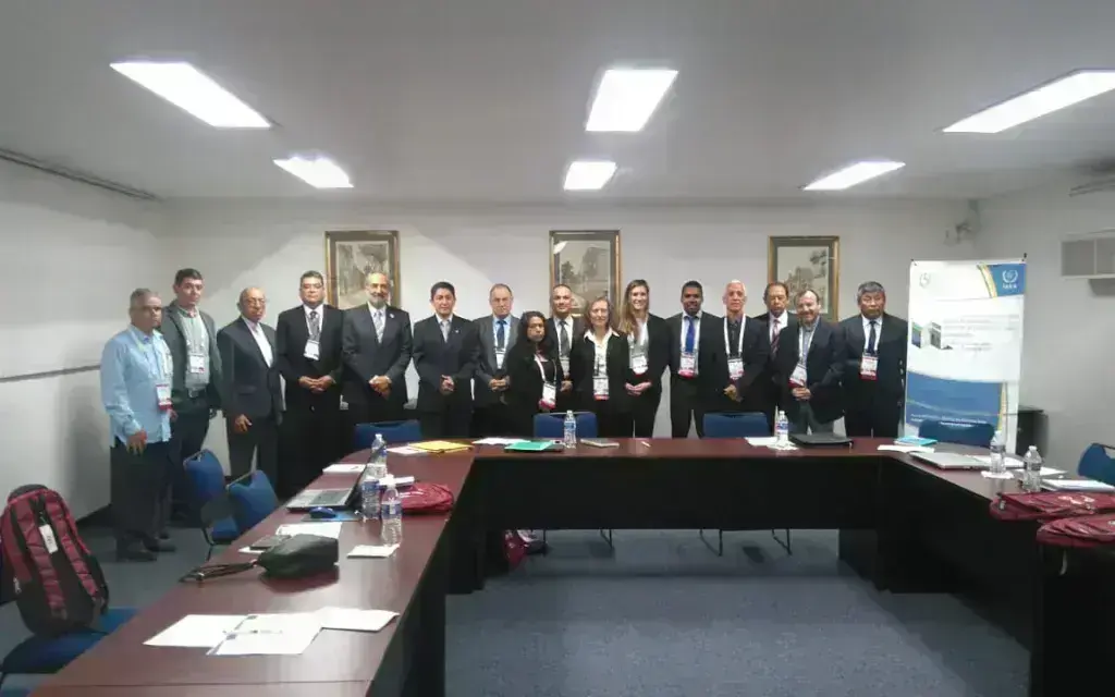 Representantes de los países participantes de la Reunión de Coordinación Cuba, México, Argentina, Ecuador, Bolivia, Costa Rica, Uruguay, República Dominicana, Venezuela, Chile y Perú. Representantes de los países participantes de la Reunión de Coordinación Cuba, México, Argentina, Ecuador, Bolivia, Costa Rica, Uruguay, República Dominicana, Venezuela, Chile y Perú.