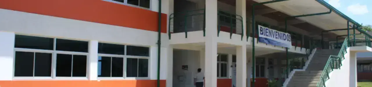 Edificio de la Unidad Desconcentrada Carrera Ingeniería Electrónica
