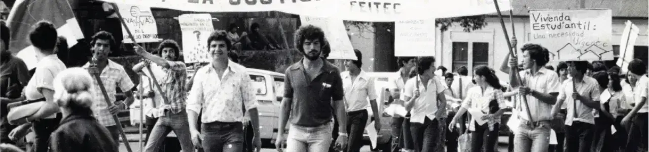 Jóvenes en protesta.